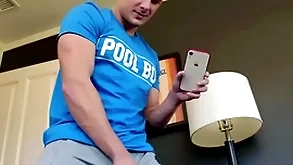 Muscular top fingers with an increment of breeds stepbro before giving bj