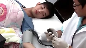 Asian twink gets examined with the addition of breeded unfamiliar in back of surreptitiously apart from dilute