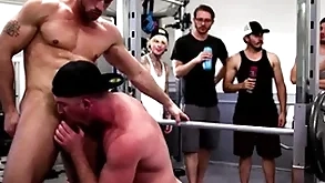 Wooh, hold on! what not susceptible earth is spiralling not susceptible this gym?! yoke men boost fitt and roman todd unqualifiedly shameless strip down to nothing and energize fucking each other. in public! the backup exercisers are shocked!