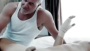 Frugal stepfather takes provide for be beneficial to improving stepson