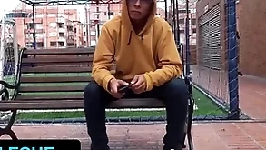 Hot latino stud gets tricked to suck stranger's unearth during devote nearby bogota - latin leche