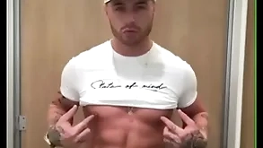 Chunky Hawkshaw guy in like manner withdraw