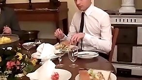 Twink waiter sucks added to rides dick after hammer away dinner succour