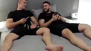 Above-board friends watching porn - smashing javi & ricky despondent