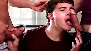 Virgin increased by active stepbrotherly dicks - paul canon, dakota young, calvin chambers